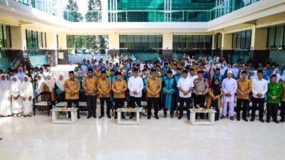 Wali Kota Tangerang Selatan Benyamin Davnie membuka MTQ Pelajar IX 2025 sebagai ajang pembinaan generasi Qurani berprestasi.