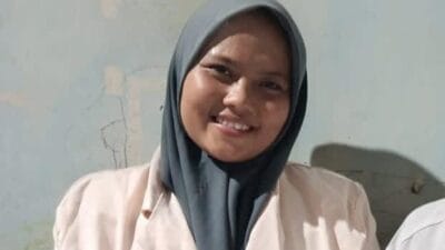Transformasi digital jadi kunci UMKM naik kelas lewat e-bisnis, pemasaran digital, dan dukungan ekosistem untuk peningkatan daya saing.