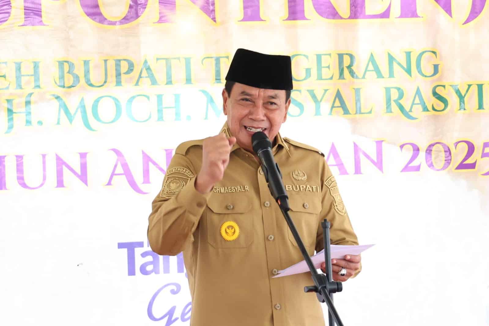 Bupati Tangerang mulai pembangunan Asrama Pondok Pesantren 2025 di 45 titik untuk fasilitas santri lebih nyaman dan optimal.