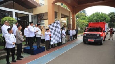 Pemkot Tangerang mengirim 59 relawan dan bantuan lebih dari Rp1 miliar untuk membantu korban banjir di Sumatera dan Aceh.