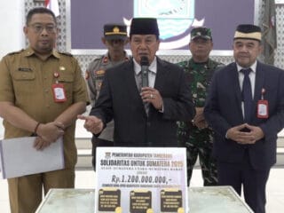 Pemkab Tangerang menyalurkan bantuan tahap kedua senilai Rp1,2 miliar bagi daerah terdampak banjir bandang di Sumatera.