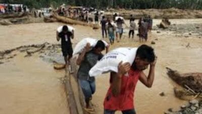 Refleksi kemanusiaan di balik banjir Sumatra 2025, menyoroti solidaritas sosial, gotong royong, dan pentingnya menjaga lingkungan.