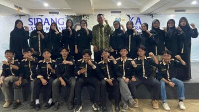 Kajian PAI UMT bahas tantangan iman dan krisis moral Gen Z di era digital, dari pengaruh gadget hingga solusi etika digital Islami.