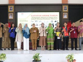 Wabup Intan ajak masyarakat dan komunitas perkuat komitmen mencegah perdagangan manusia serta lindungi perempuan dan anak.