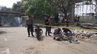 Pria 65 tahun ditemukan meninggal di Tigaraksa, polisi pastikan bukan kasus kriminal dan jenazah diserahkan ke keluarga.