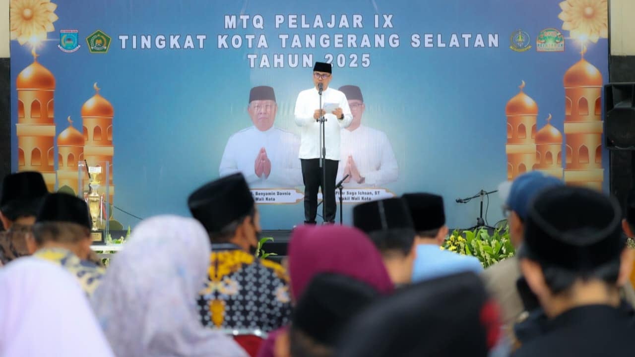 Wakil Wali Kota Tangsel Pilar Saga Ichsan menutup MTQ Pelajar IX, menegaskan penguatan akhlak dan cinta pelajar pada Al-Qur’an.