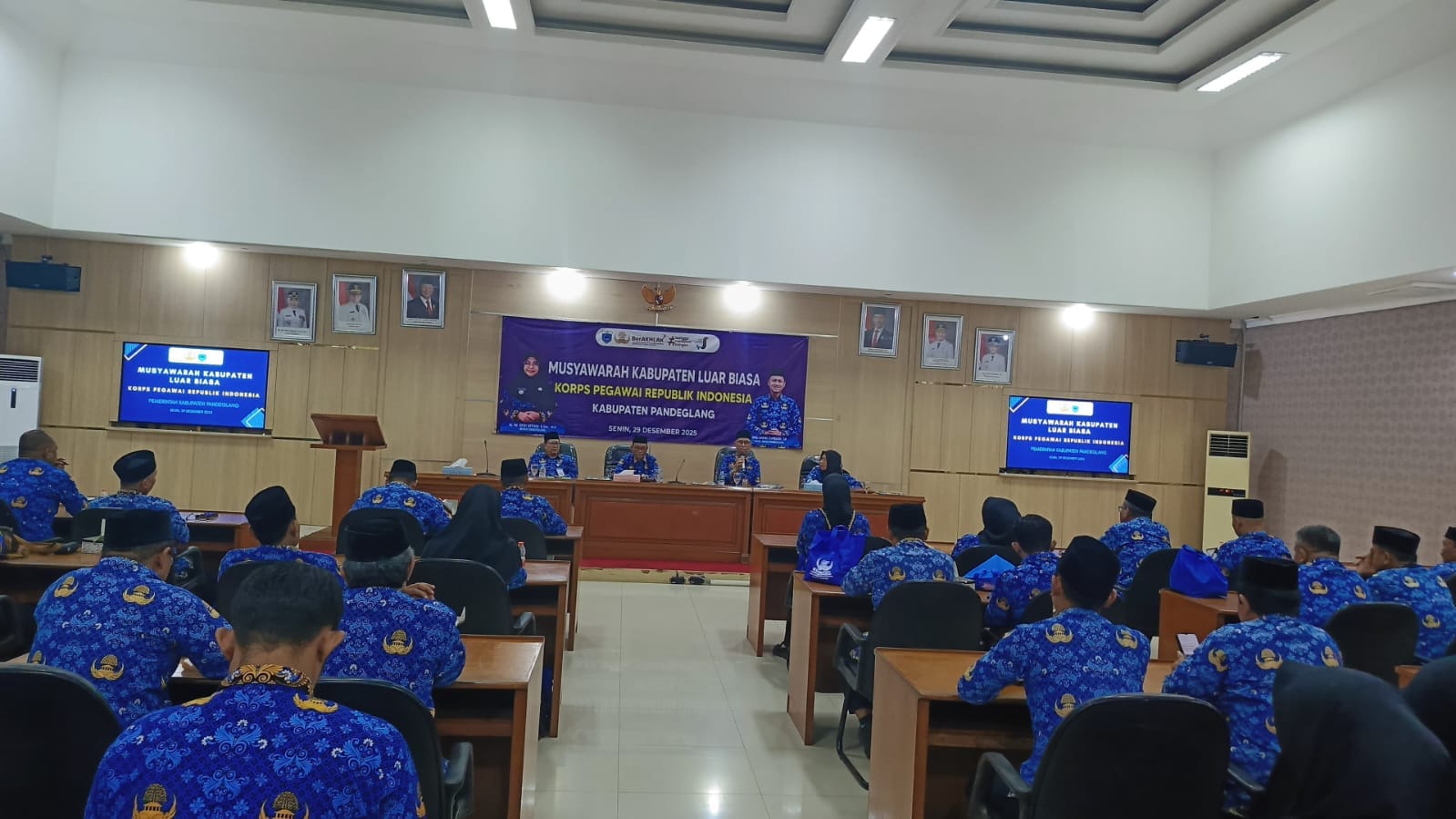 Sekda Pandeglang Asep Rahmat resmi pimpin Korpri 2023–2028, perkuat soliditas ASN dan dorong peningkatan pelayanan publik.