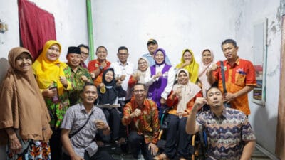 Gubernur Banten Andra Soni mengunjungi atlet paralimpik Handayani asal Cilegon, peraih emas boccia BC1 ASEAN Para Games 2026.