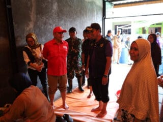 Banjir Belum Surut, PMI Kabupaten Tangerang Intensifkan Evakuasi dan Distribusi Logistik