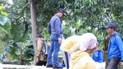 Banjir di Pinang Griya dan Ciledug Indah Kota Tangerang mulai surut. Pemkot pasang kisdam dan pompa air cegah banjir susulan.