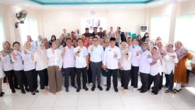 Pemkot Tangsel mendorong budidaya maggot untuk mengolah sampah organik rumah tangga agar lebih murah, berkelanjutan, dan bernilai ekonomi.