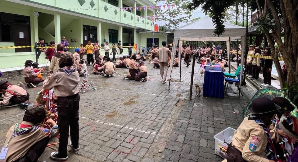 Junior Scout Festival di Ponpes Daar el-Huda Tangerang tanamkan nilai jujur, disiplin, dan sportif pada pelajar SD.