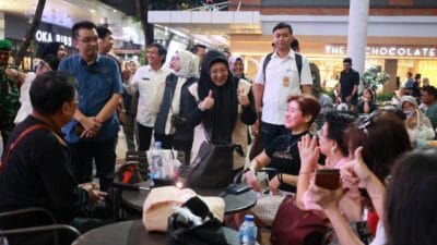 Bupati Tangerang bersama Forkopimda memantau malam Tahun Baru 2026. Keamanan wilayah terjaga, situasi aman dan kondusif.
