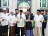 Bupati Tangerang Moch Maesyal Rasyid menghadiri peringatan Isra Mi’raj sekaligus meresmikan Masjid Jami Al Huda di Kronjo.