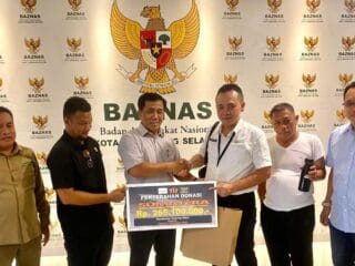 Yayasan Al-Hidayah dan Kecamatan Serpong Utara Salurkan Bantuan Rp265 Juta untuk Korban Bencana Sumatera