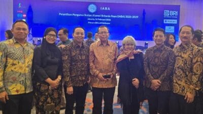 IABA periode 2025–2029 resmi dilantik di Jakarta, menegaskan komitmen kolaborasi, jejaring global, dan kontribusi alumni UK.