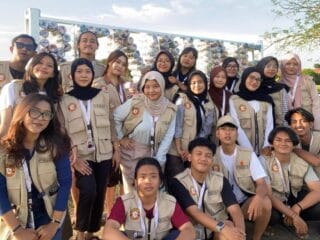 Plang Desa Bendung dari Eco Bricks, Inovasi KKM 73 Untirta