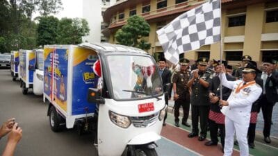 Pemkot Tangerang luncurkan Bang Sama, bentor pangan keliling sediakan sembako murah untuk warga saat HUT ke-33.