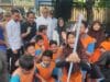 Menteri Lingkungan Hidup memimpin kerja bakti di Serpong Utara sebagai tindak lanjut instruksi Presiden terkait kebersihan.