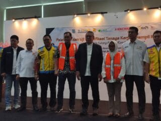 Pemkot Tangsel Gelar Sertifikasi Tukang Baja Ringan untuk 150 Pekerja