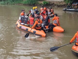 Sungai Tercemar Usai Kebakaran Gudang, Tangsel Gerak Cepat Pulihkan Ekologi