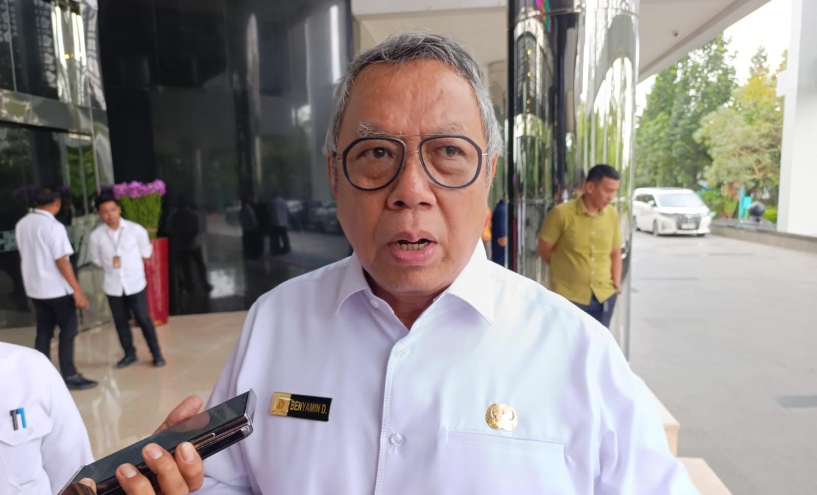 Pemkot Tangsel larang sahur on the road dan petasan saat Ramadan 1447 H, atur jam warung, hiburan tutup, pangan aman.