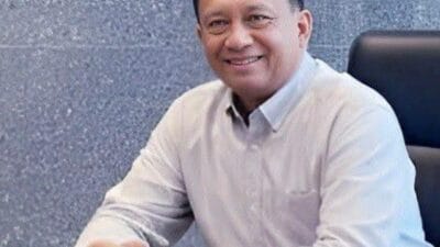 Dirut TVRI mundur, wacana RTRI menguat. Tantangan transformasi digital dan masa depan media publik di era OTT.