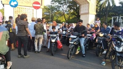 Aksi sosial JMSI Kabupaten Tangerang di Ramadan dengan bagi sembako, takjil, dan santunan anak yatim di Tigaraksa.