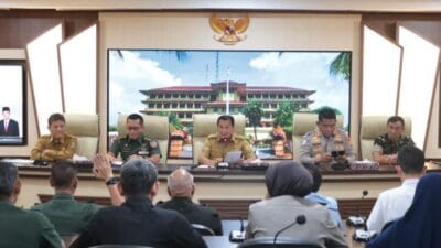 Bupati Tangerang Maesyal Rasyid menerima kunjungan peserta SSDN P4N LXIX Lemhannas RI 2026 untuk studi strategis nasional.