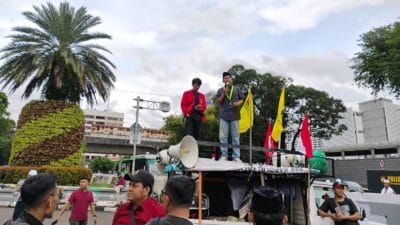 Aliansi Peduli Iran gelar aksi di Kedubes AS dan Kemenlu RI, kecam serangan AS ke Iran serta desak perlindungan WNI.