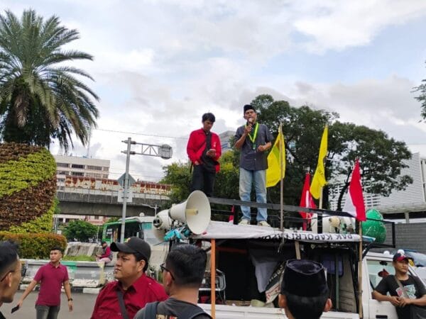 Aliansi Peduli Iran Aksi di Kedubes AS dan Kemenlu, Kecam Serangan ke Iran