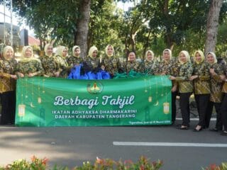 Jelang Idulfitri 1447 H, IAD Kejari Kabupaten Tangerang Bagikan 750 Paket Sembako dan Takjil Gratis