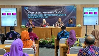 Pemkab Tangerang bahas digitalisasi pajak dan retribusi daerah dalam High Level Meeting TP2DD, termasuk penyempurnaan WEB Register.