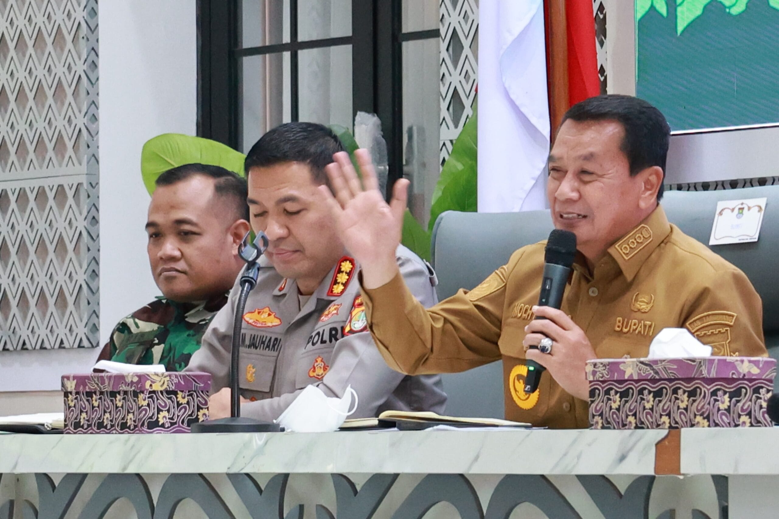 Pemkab Tangerang gelar rakor Forkopimda untuk memastikan kesiapan pengamanan, arus mudik, dan stabilitas pangan jelang Idulfitri.