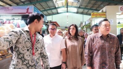 Komisi IX DPR RI dan BPOM sidak Pasar Modern BSD Tangsel, temukan kerupuk mengandung rhodamin B berbahaya bagi kesehatan.