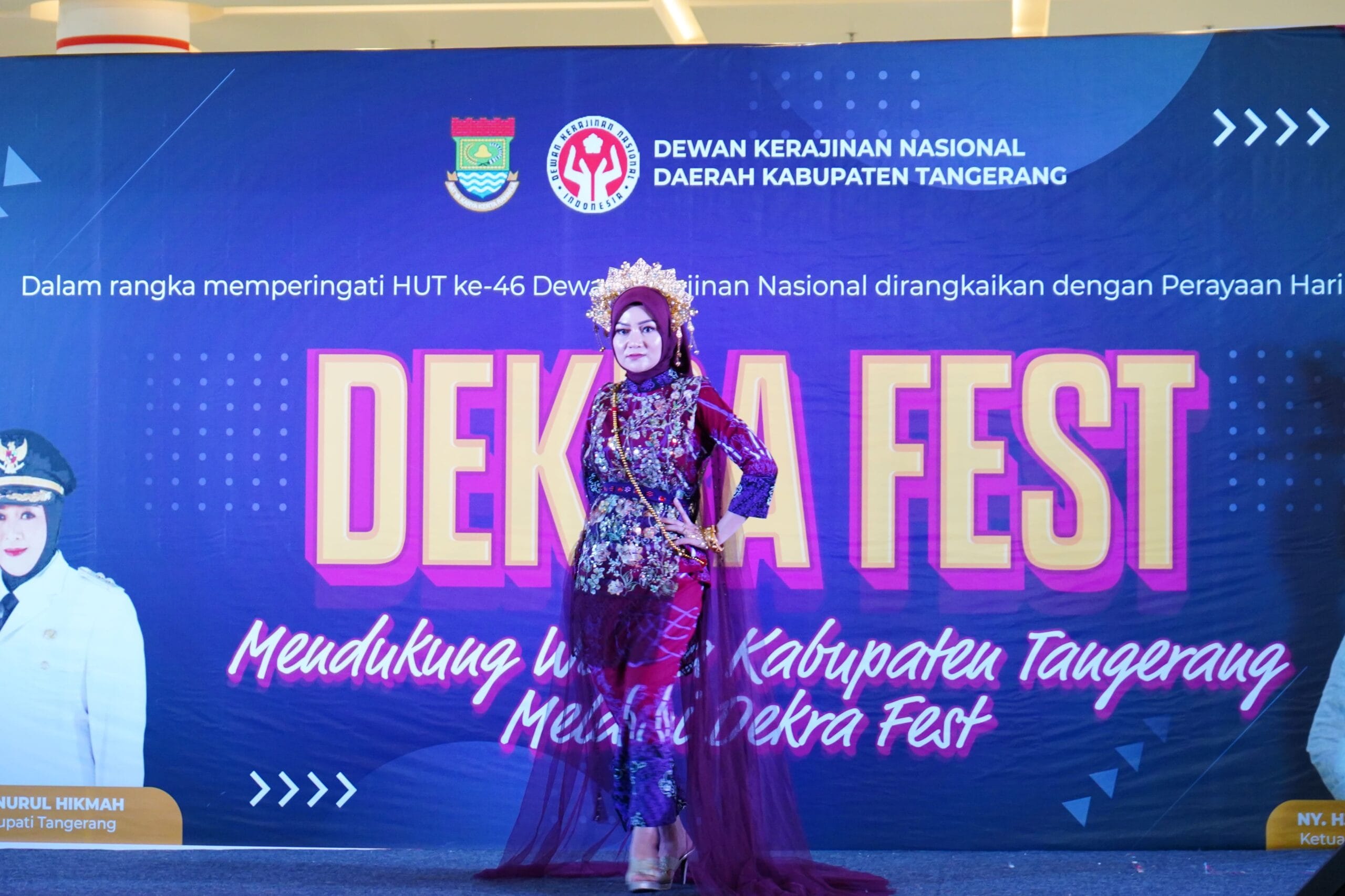 Pemkab Tangerang merayakan Hari Kartini lewat Dekra Fest 2026 dengan pameran UMKM dan fashion show wastra lokal.