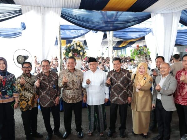 Setengah Abad Perumdam TKR, Wakil Menteri UMKM Apresiasi Dukungan untuk UMKM