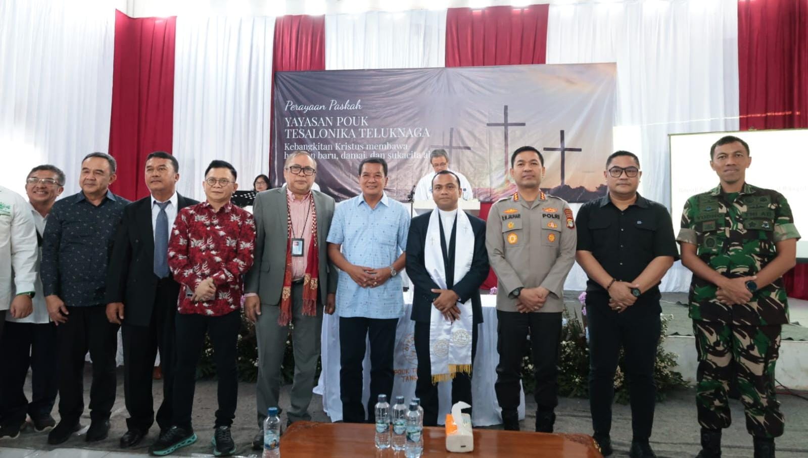 Pemkab Tangerang fasilitasi ibadah Paskah jemaat POUK Tesalonika di Teluknaga, Bupati dan Forkopimda pastikan aman nyaman.