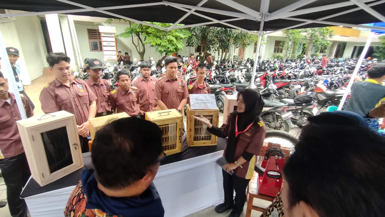 SMK Citra Nusantara Panongan gelar karya kewirausahaan, tampilkan inovasi siswa dan kesiapan menghadapi dunia industri modern.