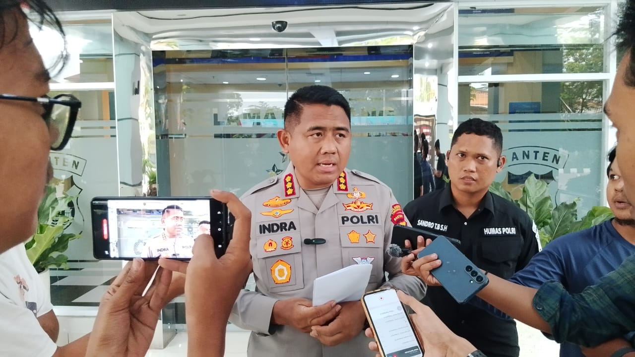 Polisi tangkap pria di Tangerang terkait kasus asusila bermodus ruqyah. Empat remaja dilaporkan jadi korban.