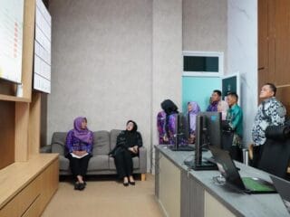 Pastikan Layanan Publik Maksimal, Wabup Tangerang Tinjau Diskominfo dan Command Center 112