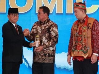 Dorong Investasi dan Lapangan Kerja, Bupati Tangerang Raih Apresiasi Nasional