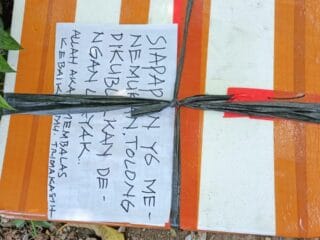 Respons Cepat Polisi Tangani Kotak Misterius di Tangerang, Isi Tak Terduga