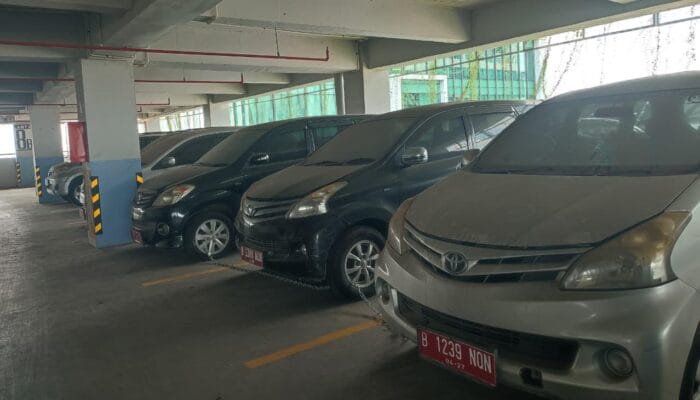 Seluruh mobil dinas habis terjual, Pemkot Tangsel kini menyiapkan lelang tahap kedua untuk puluhan unit berikutnya.