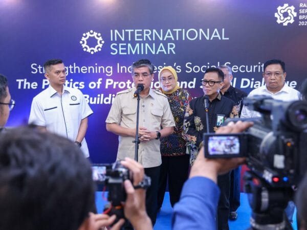 Yassierli: Semua Pekerja Berhak atas Jaminan Sosial Tanpa Terkecuali