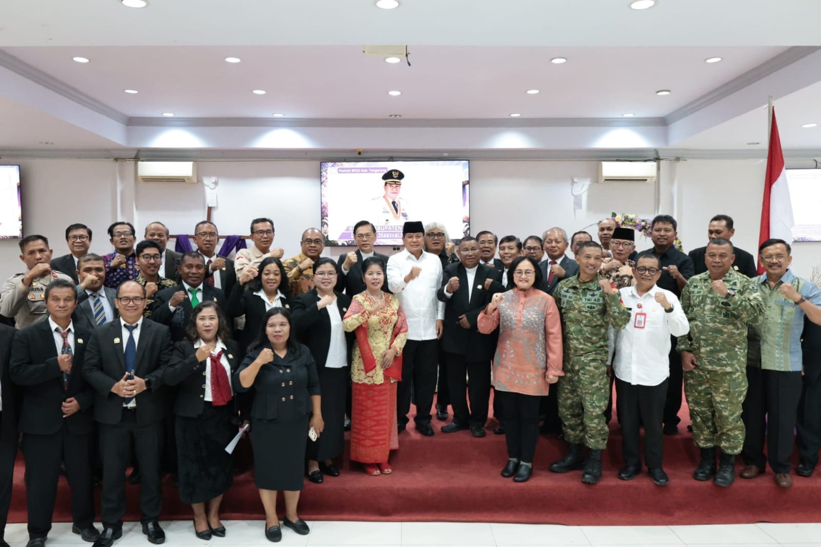 Bupati Tangerang apresiasi peran FKUB dalam menjaga kerukunan umat beragama di Pasar Kemis dan memperkuat toleransi.