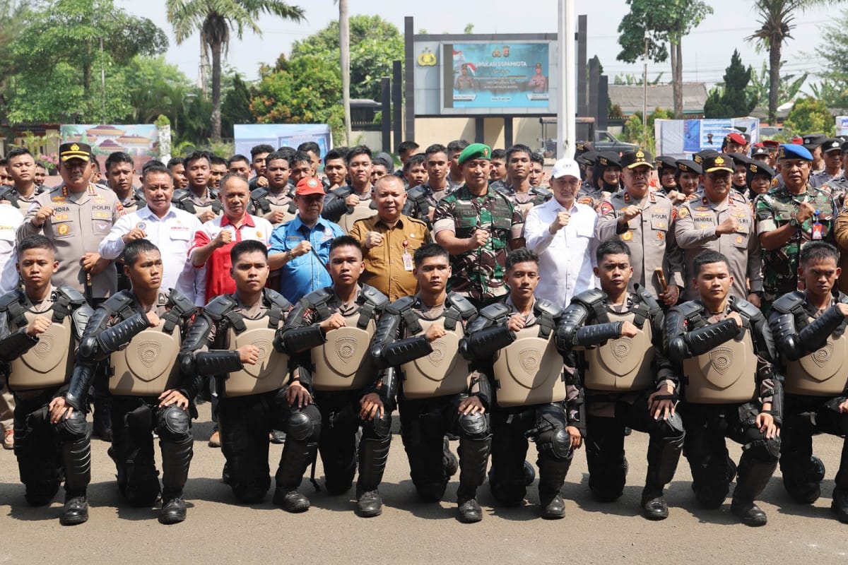 Wagub Banten apresiasi kesiapan Polda Banten melalui simulasi Sispamkota untuk pengamanan May Day agar situasi tetap aman dan kondusif.