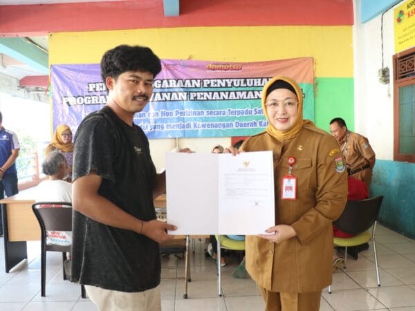 Sidak Pasar Kelapa Dua, Wabup Intan Temukan Penurunan Pembeli dan Dorong Digitalisasi Pedagang