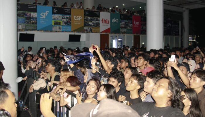 CoFest 2026 di Universitas Pembangunan Jaya sukses menarik ribuan peserta melalui seminar, kompetisi, workshop, dan konser.