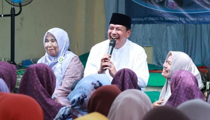 Bupati Tangerang mengapresiasi peran ibu-ibu majelis taklim yang dinilai strategis dalam membentuk generasi muda berakhlak mulia.